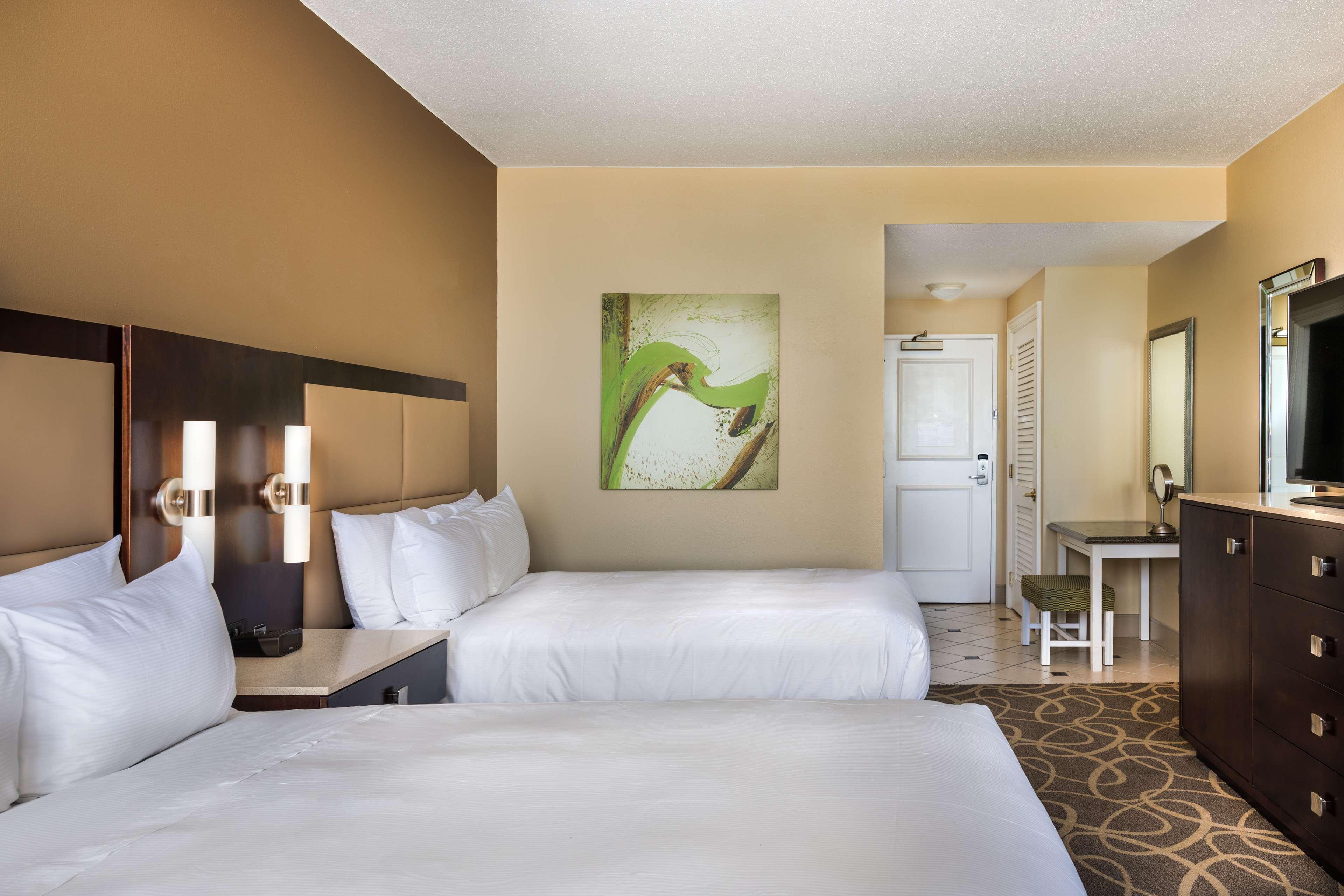 Resort Hilton Island 4*